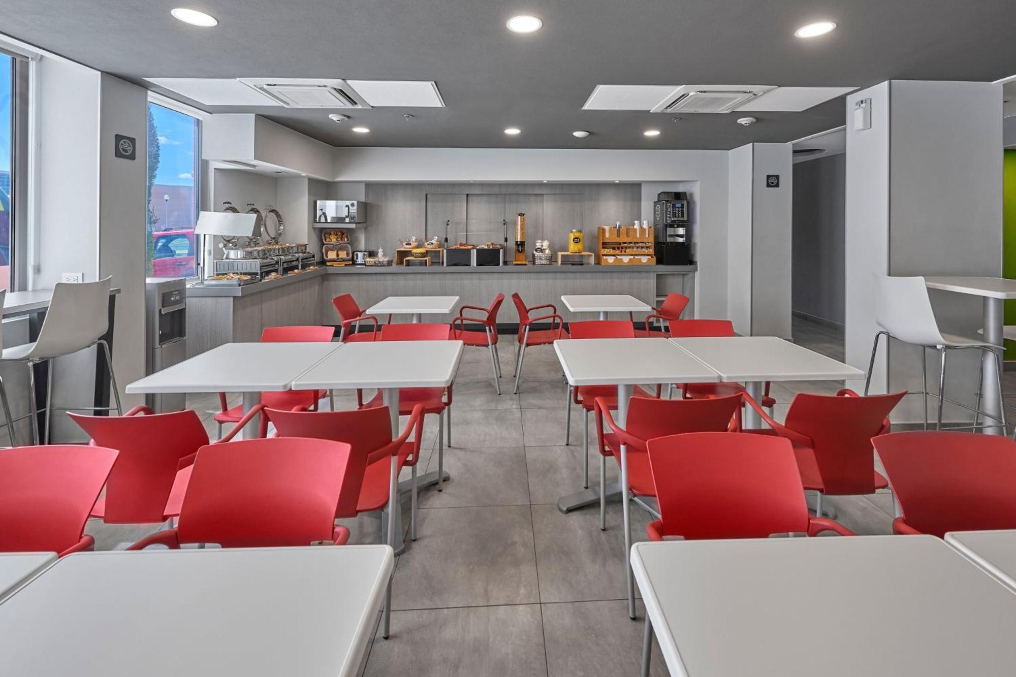 City Express Junior By Marriott Puebla Finsa Buitenkant foto