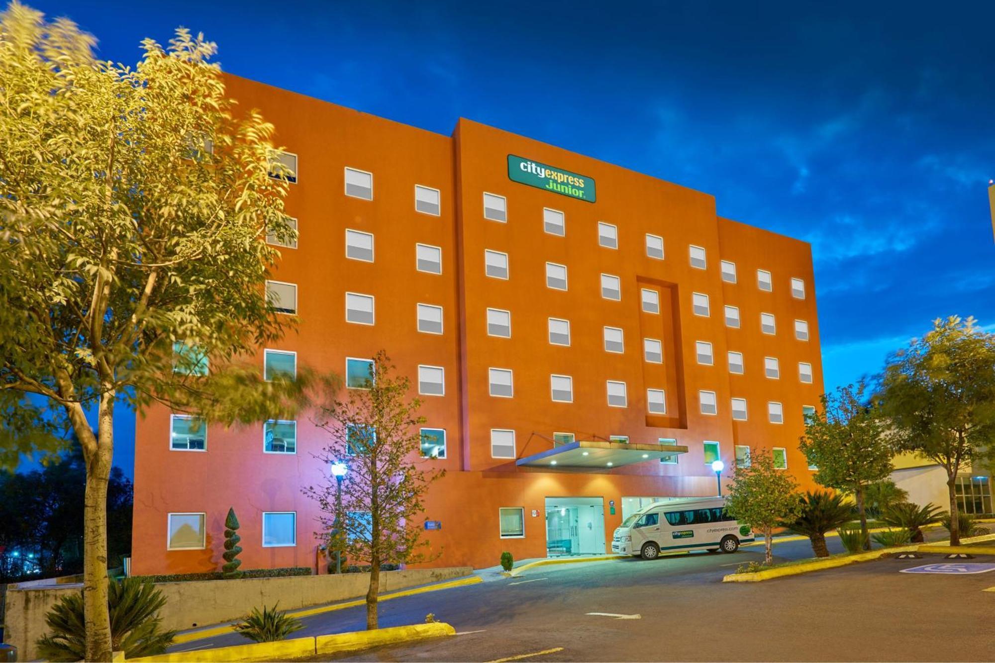 City Express Junior By Marriott Puebla Finsa Buitenkant foto