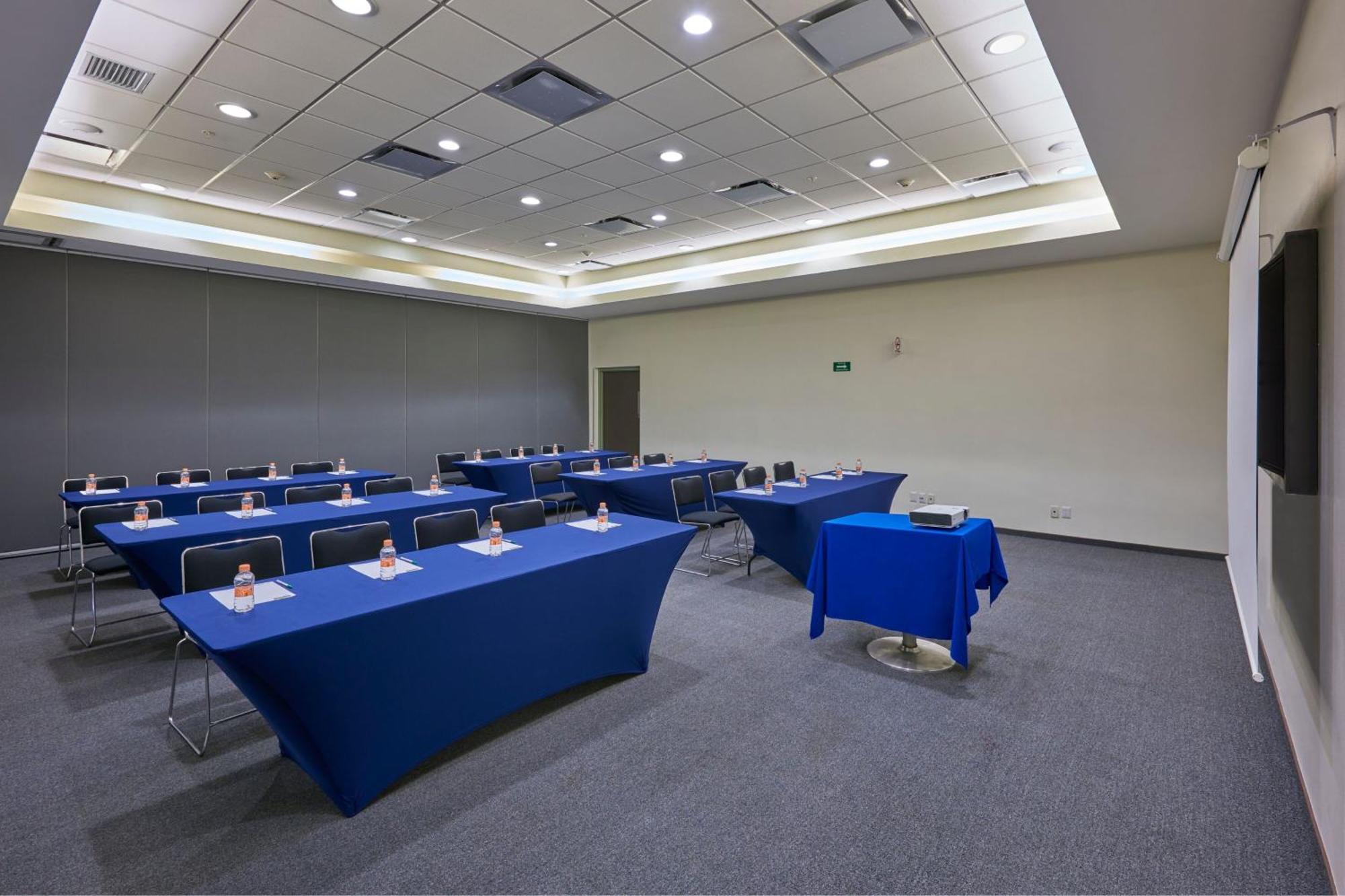 City Express Junior By Marriott Puebla Finsa Buitenkant foto