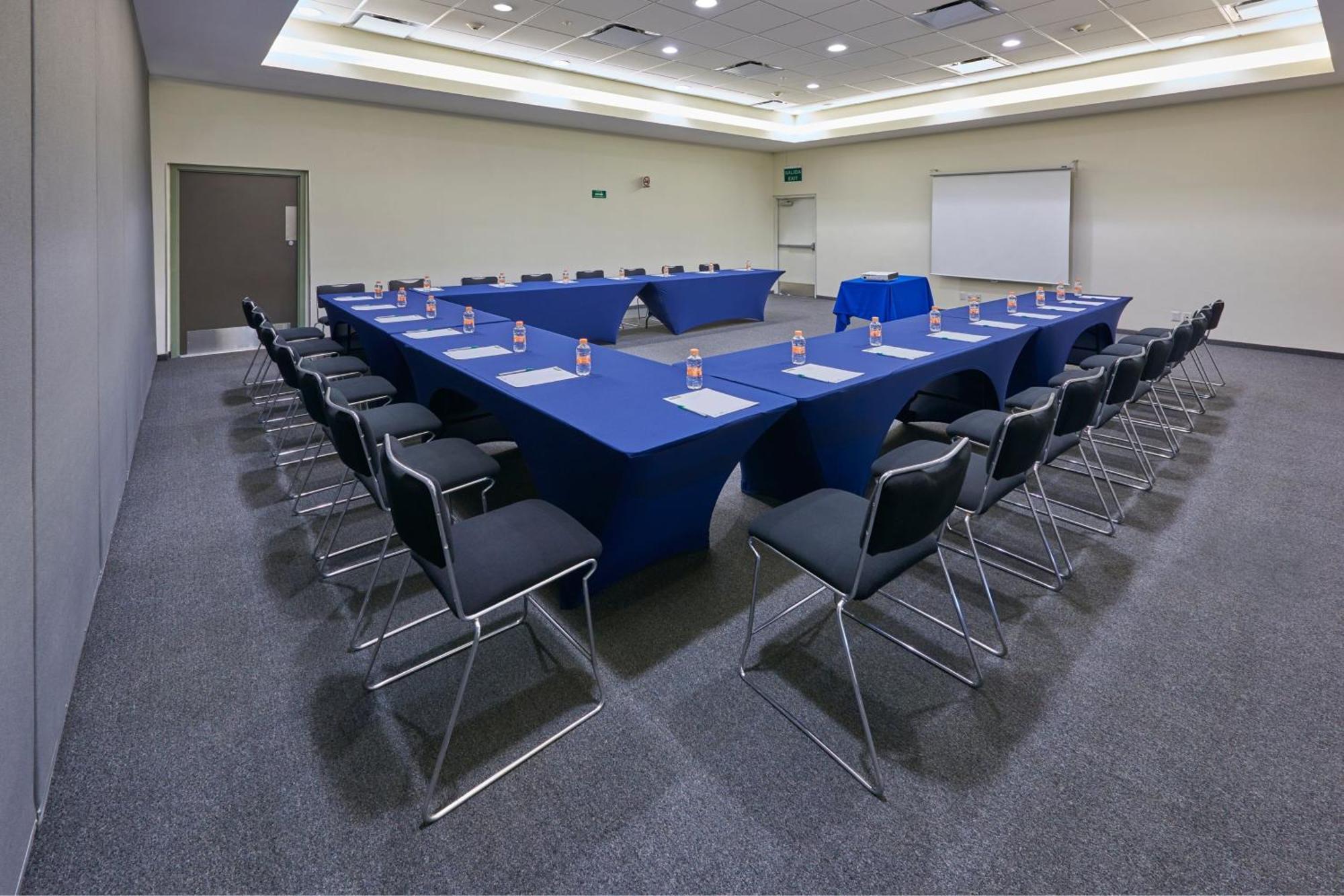 City Express Junior By Marriott Puebla Finsa Buitenkant foto
